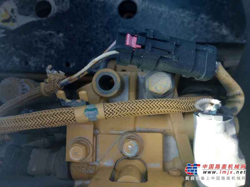 山西出售转让二手10700小时2009年卡特彼勒320D挖掘机