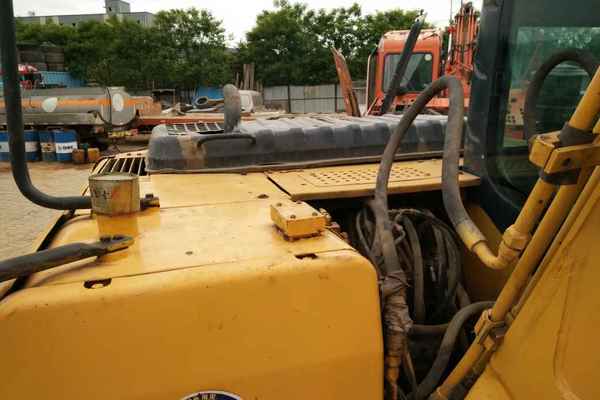 辽宁出售转让二手10000小时2010年福田雷沃FR150挖掘机