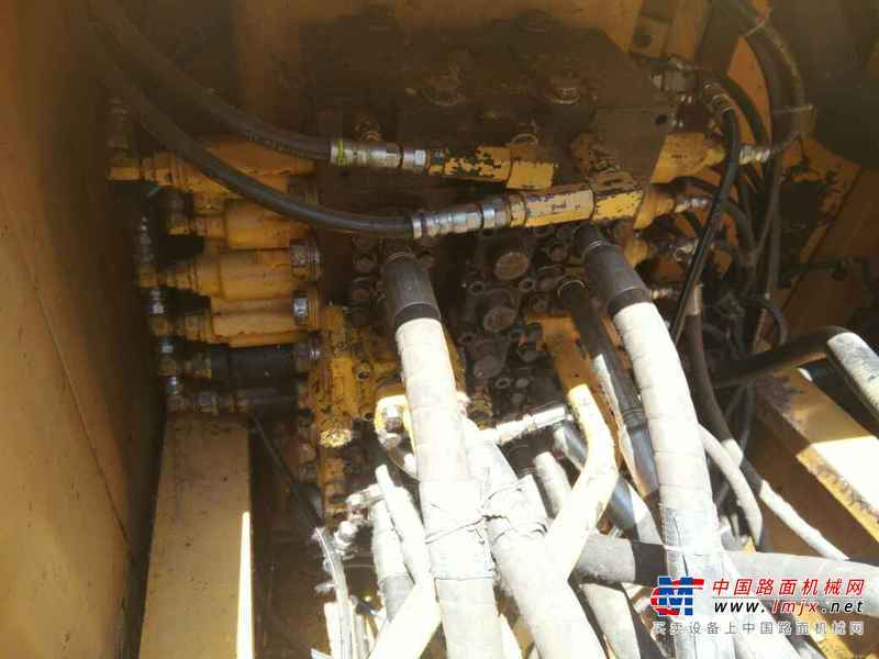 河南出售转让二手8800小时2006年小松PC210挖掘机
