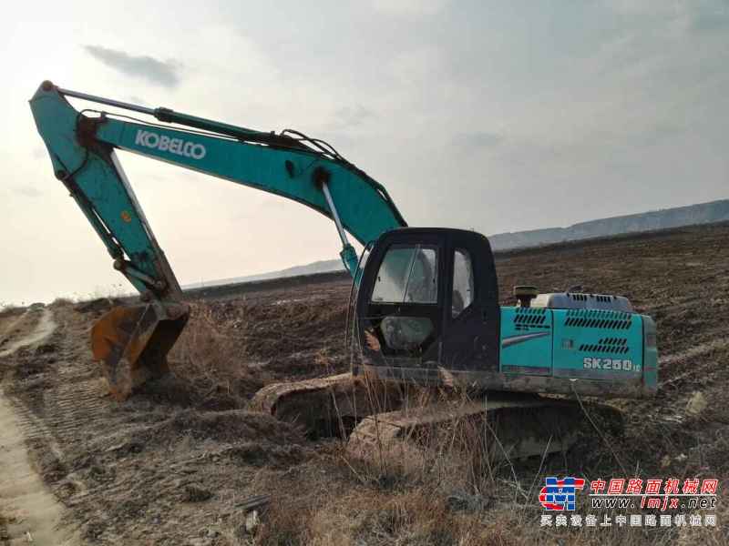陕西出售转让二手7000小时2010年神钢SK210挖掘机