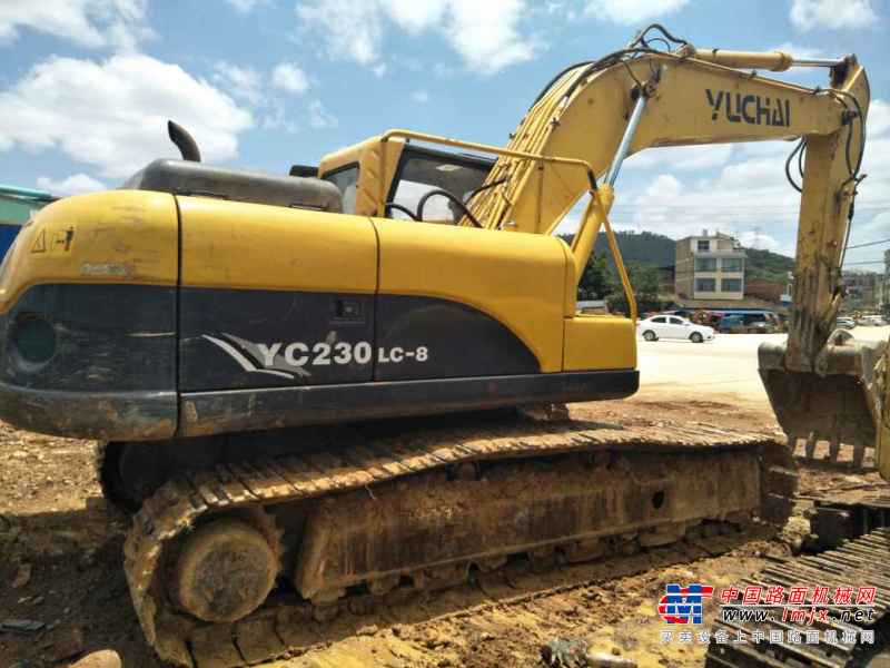 云南出售转让二手10000小时2010年玉柴YC230LC挖掘机