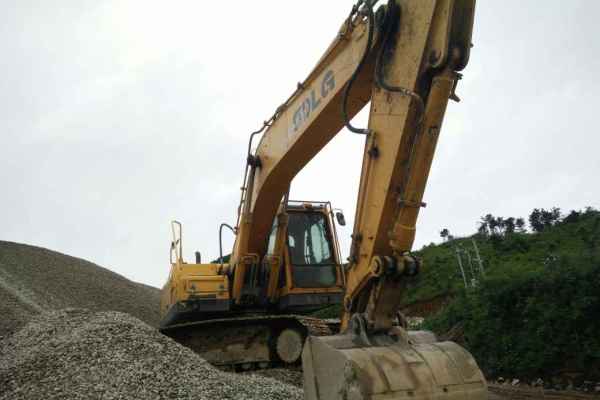河南出售转让二手11000小时2011年临工LG6220挖掘机