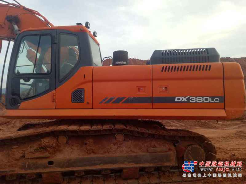 江西出售转让二手3800小时2013年斗山DX380LC挖掘机