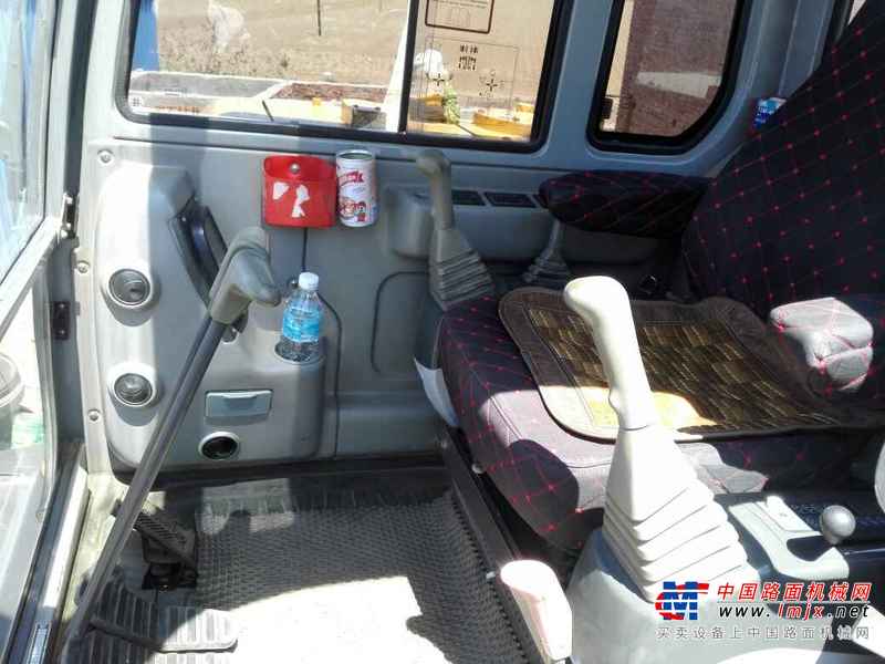 辽宁出售转让二手4000小时2013年临工LG660挖掘机
