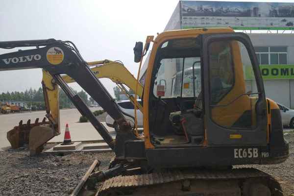 山东出售转让二手3900小时2013年沃尔沃EC55BPRO挖掘机