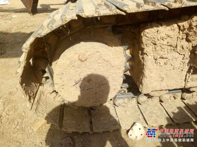 河南出售转让二手4000小时2013年现代R225LC挖掘机