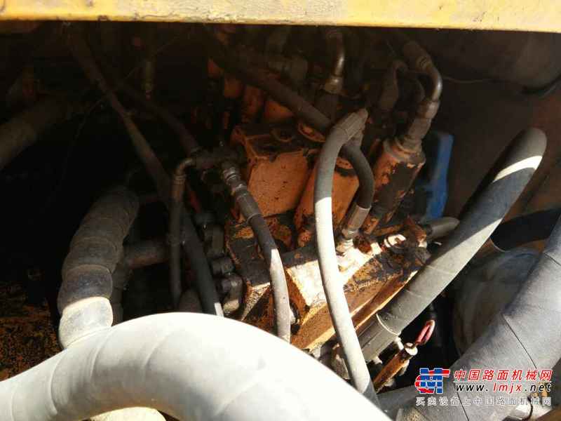 河南出售转让二手7000小时2008年现代R225LC挖掘机