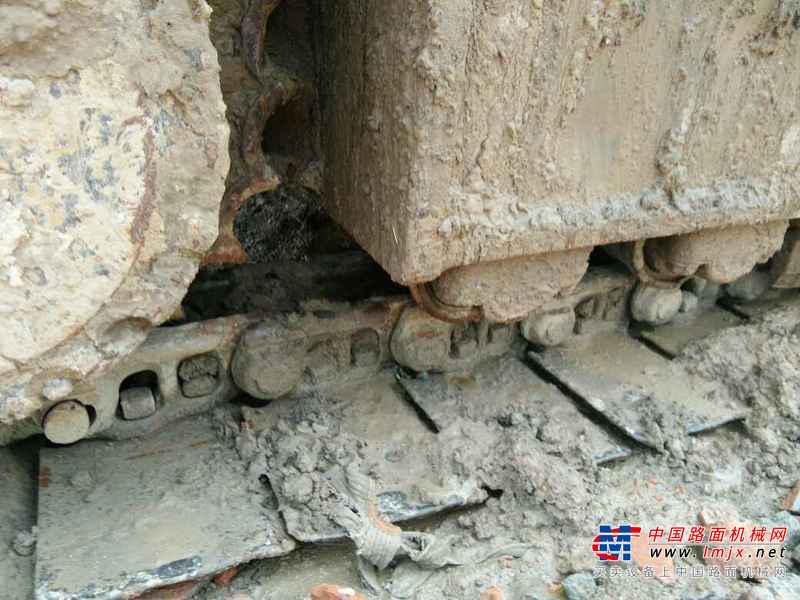 河南出售转让二手7000小时2008年现代R225LC挖掘机