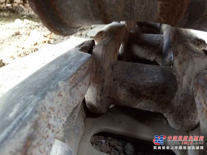河南出售转让二手12000小时2005年现代R220LC挖掘机