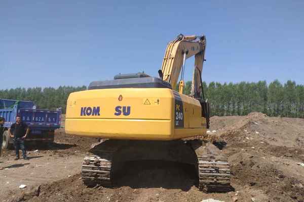 吉林出售转让二手9700小时2009年福田雷沃FR210挖掘机
