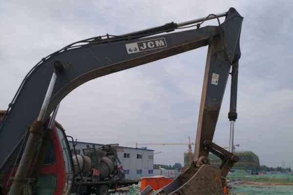 山东出售转让二手22000小时2006年山重建机JCM912C挖掘机