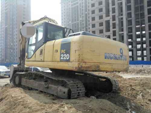 辽宁出售转让二手17000小时2007年小松PC220挖掘机