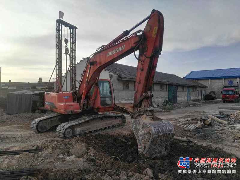 山西出售转让二手9600小时2009年斗山DH220LC挖掘机