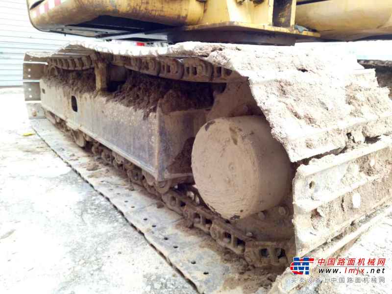 广东出售转让二手18600小时2003年小松PC60挖掘机