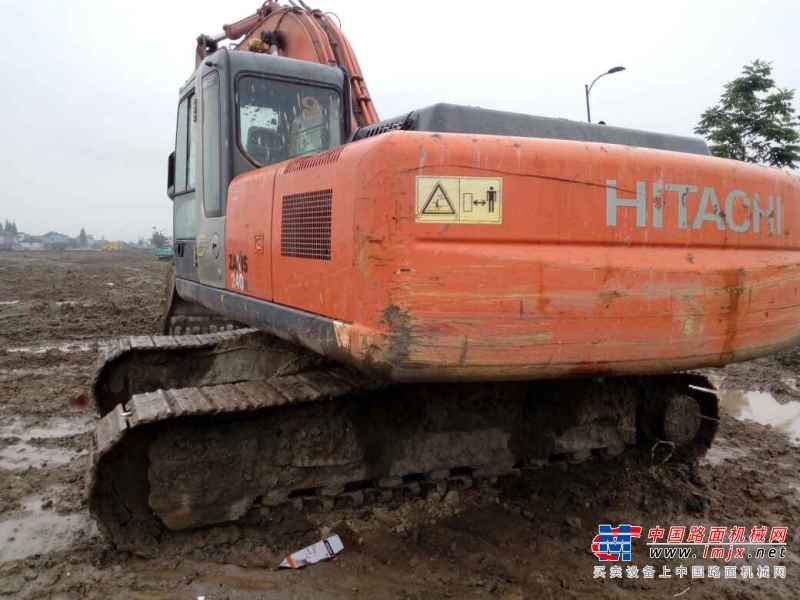 浙江出售转让二手10000小时2010年日立ZX240挖掘机