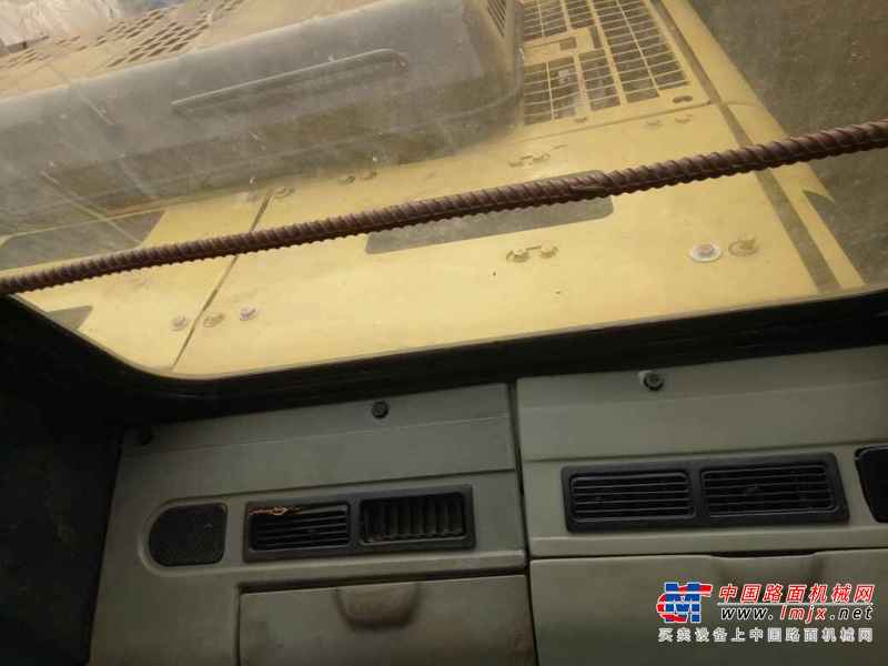广东出售转让二手15300小时2003年小松PC200挖掘机