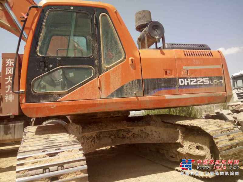 宁夏出售转让二手17000小时2010年斗山DH225LC挖掘机