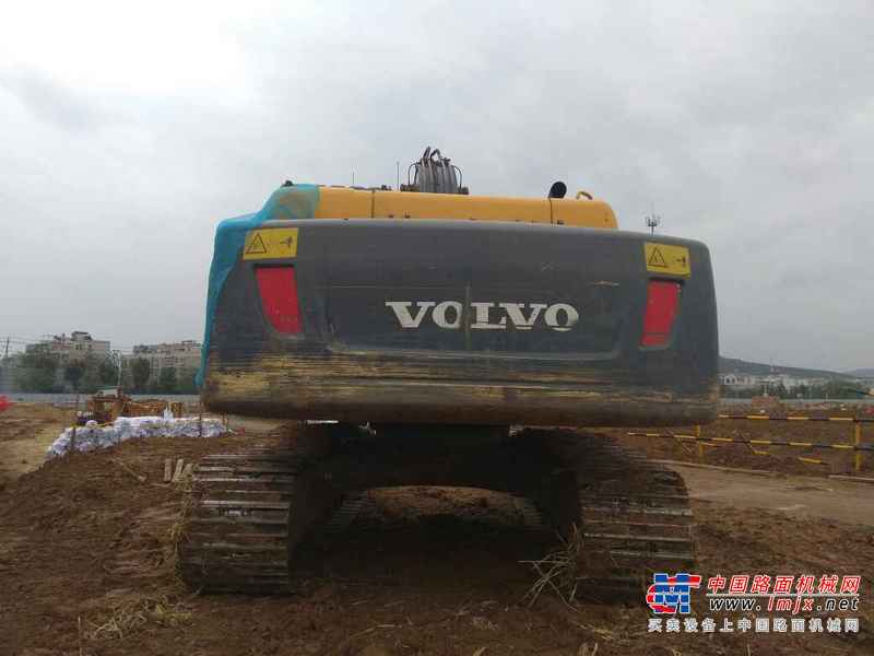 江苏出售转让二手9483小时2010年沃尔沃EC210B挖掘机