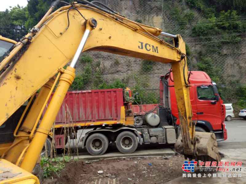 四川出售转让二手10000小时2011年山重建机JCM913D挖掘机