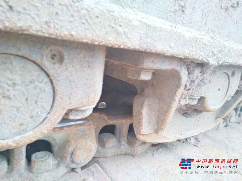 河南出售转让二手8000小时2010年现代R225LC挖掘机