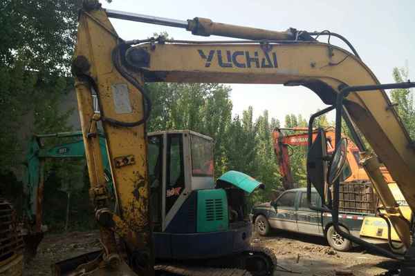 山东出售转让二手8700小时2007年玉柴YC85挖掘机