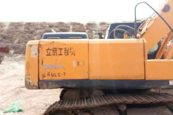 甘肃出售转让二手6200小时2010年现代R225LC挖掘机