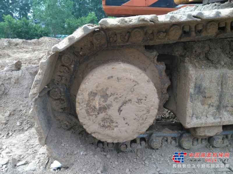 河南出售转让二手6800小时2012年福田雷沃FR200E挖掘机