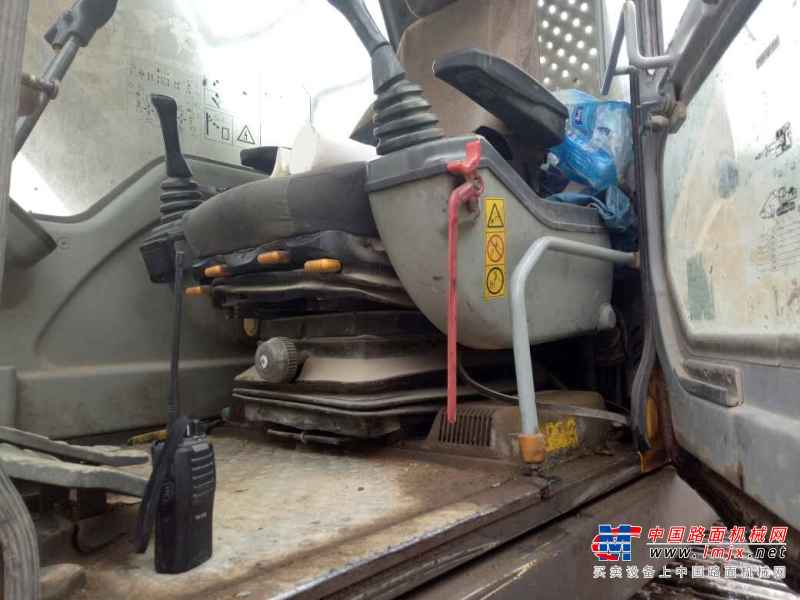河南出售转让二手6800小时2012年临工LG6210挖掘机