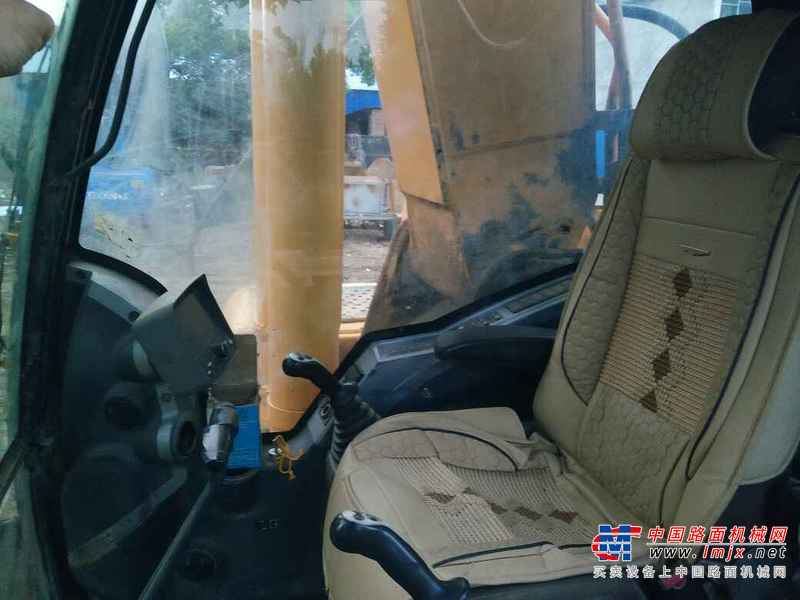 河南出售转让二手5000小时2009年现代R305LC挖掘机