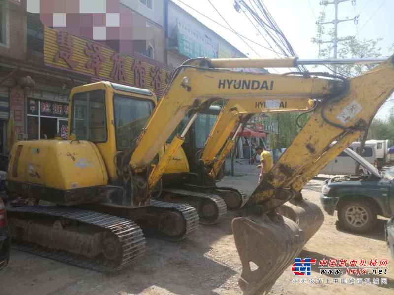 山东出售转让二手7000小时2010年现代R55挖掘机