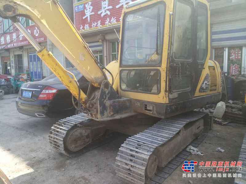 山东出售转让二手7000小时2010年现代R55挖掘机