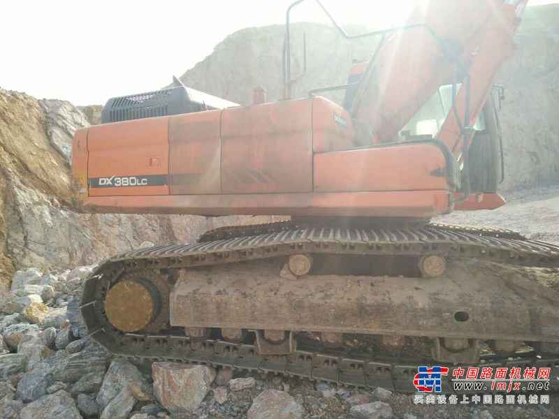 河南出售转让二手5000小时2013年斗山DX380LC挖掘机