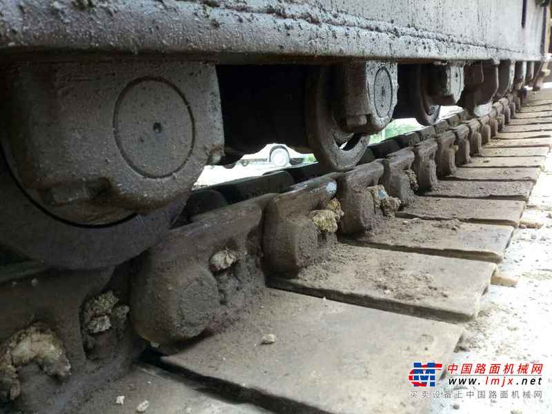 贵州出售转让二手7444小时2004年日立EX200LC挖掘机