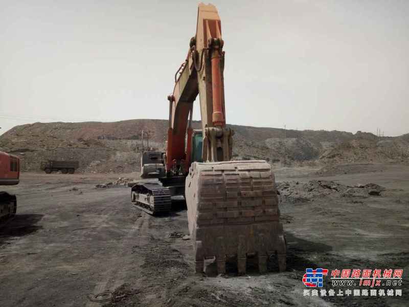 内蒙古出售转让二手7000小时2012年日立ZX360H挖掘机