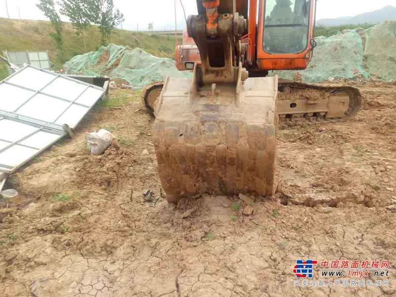 陕西出售转让二手7000小时2006年斗山DH220LC挖掘机