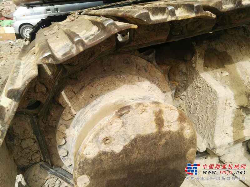 山西出售转让二手9000小时2008年日立ZX240挖掘机