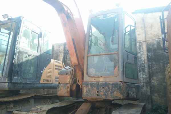 云南出售转让二手9631小时2009年日立EX55UR挖掘机