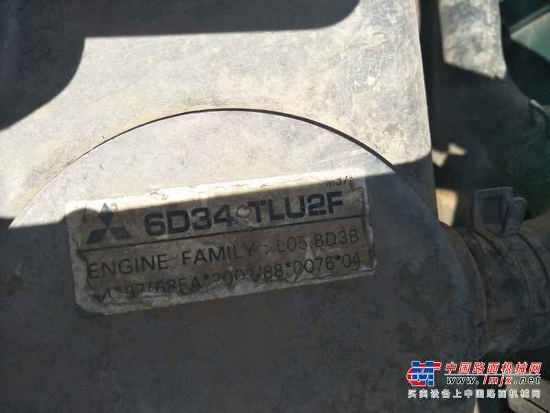 云南出售转让二手15000小时2006年神钢SK250挖掘机
