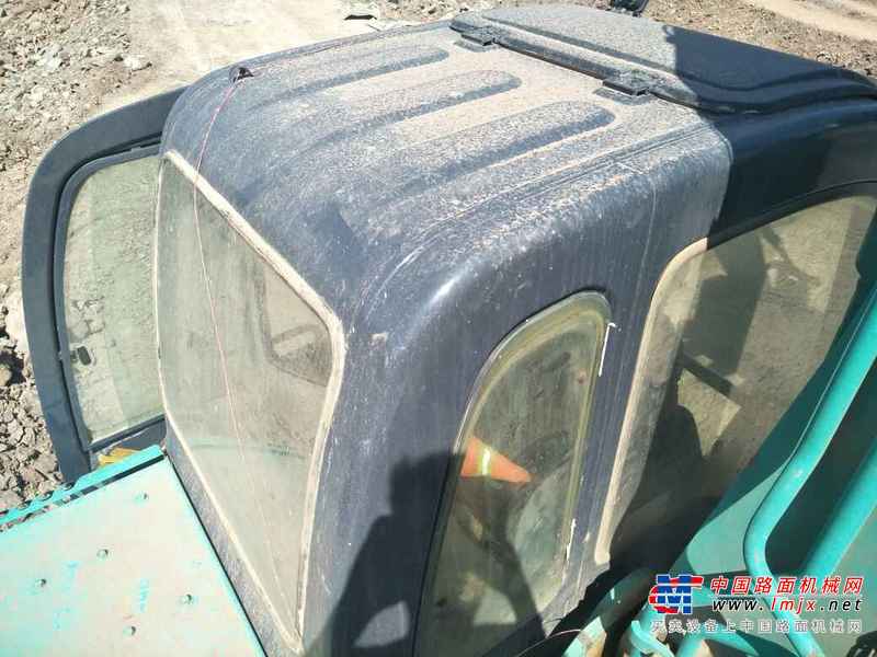 云南出售转让二手15000小时2006年神钢SK250挖掘机