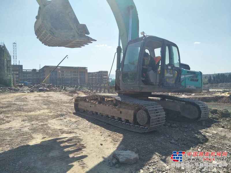 云南出售转让二手15000小时2006年神钢SK250挖掘机