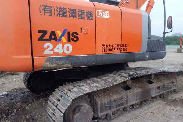 陕西出售转让二手7000小时2010年日立ZX240挖掘机