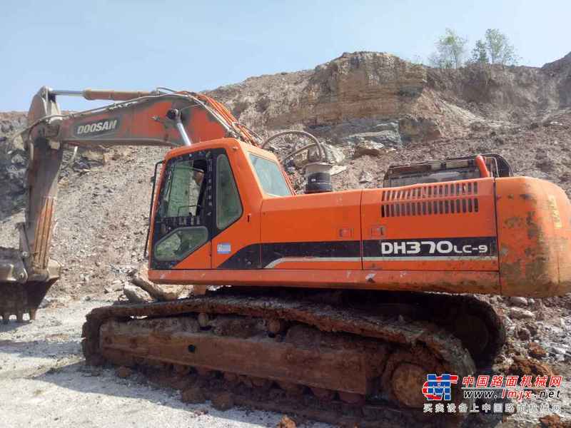 江西出售转让二手16000小时2012年斗山DH370LC挖掘机