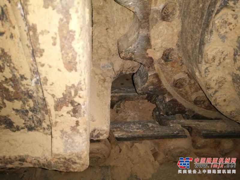 河南出售转让二手8600小时2012年小松PC220挖掘机