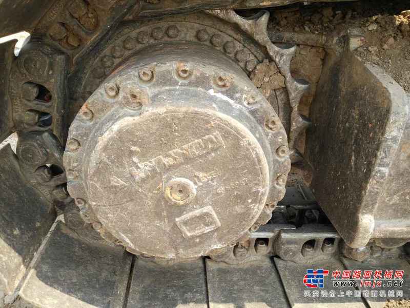 河北出售转让二手8000小时2011年现代R275LC挖掘机