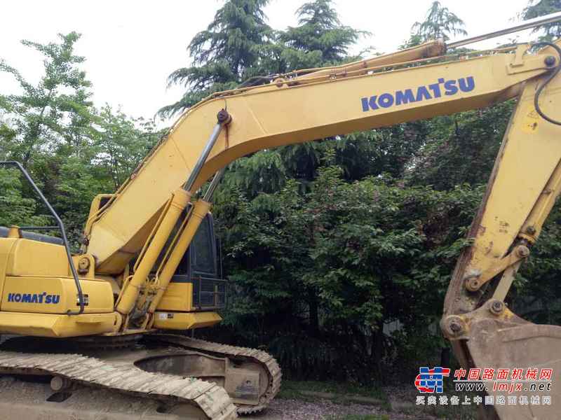 陕西出售转让二手4000小时2011年小松PC240LC挖掘机
