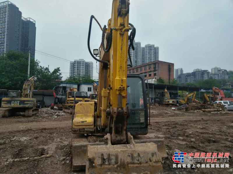 重庆出售转让二手5000小时2013年现代R80挖掘机