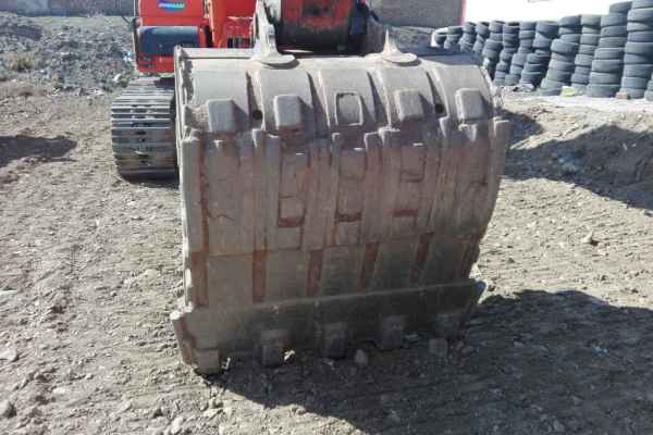 内蒙古出售转让二手4000小时2012年斗山DX300LC挖掘机