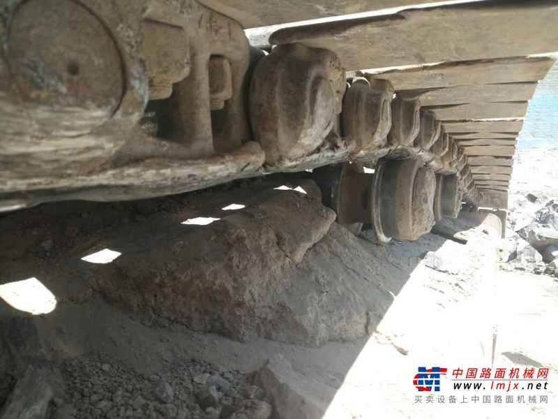 山东出售转让二手2000小时2007年现代R335LC挖掘机