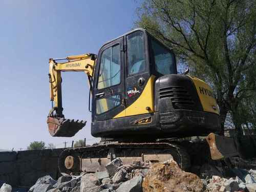 山西出售转让二手4600小时2011年现代R60挖掘机