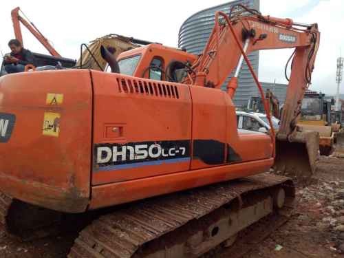云南出售转让二手6132小时2011年斗山DH150挖掘机